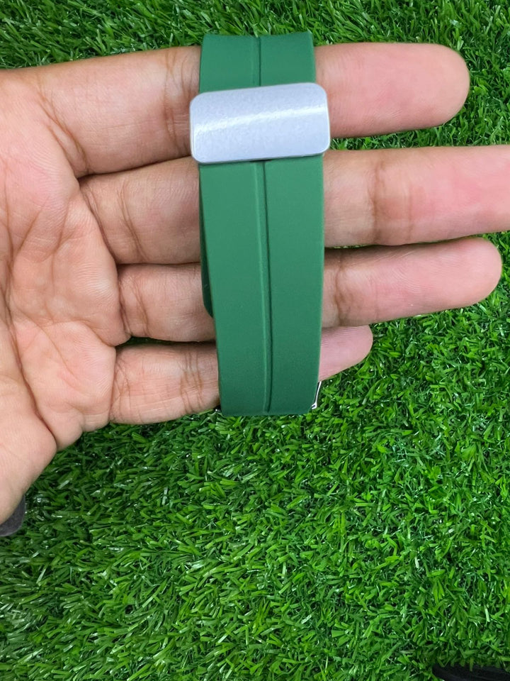 Smexy Forest Green Slim Universe Point Watch