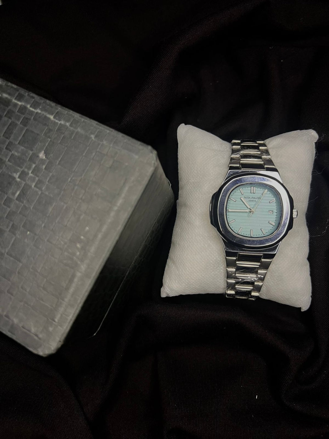 Patek Philippe Geneve  Watch