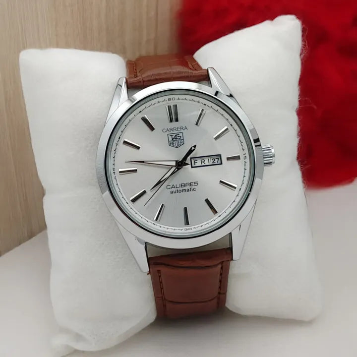 Carrera Calibre 5 - Luxury Swiss Watch